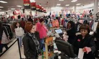 NYC Black Friday 2014: Worth Crossing the Ocean for GAP, Footlocker, ALDO, and Victoria’s Secret