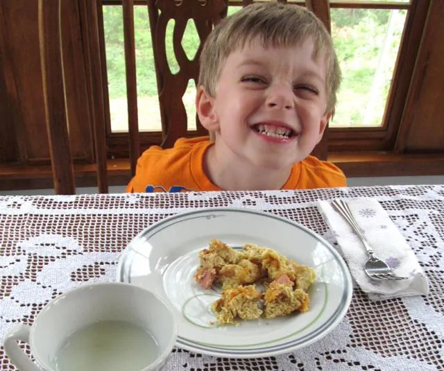 Serving food on right-sized dishes for kids can help avoid Holiday overeating (photo by Kevin Carlyle of Blazing Circle Photography).
