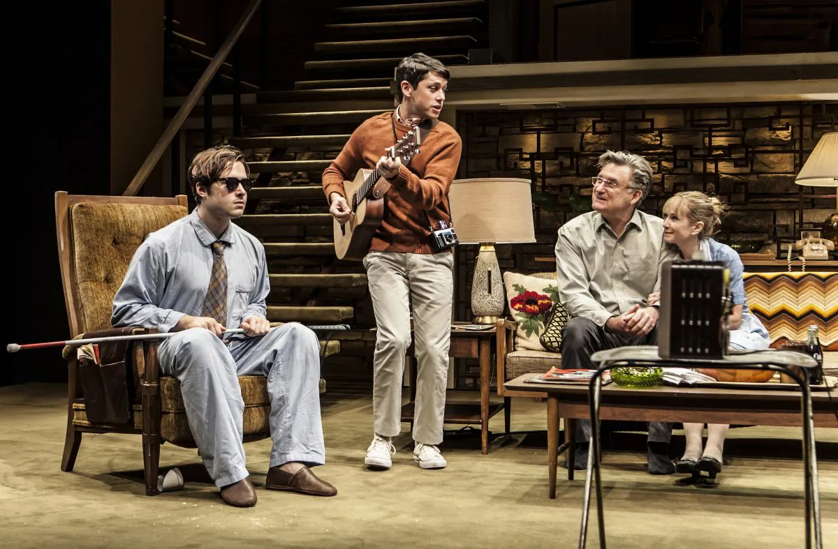 (L–R) The family of David (Ben Schnetzer), brother Rick (Raviv Ullman), father (Bill Pullman), and mother (Holly Hunter), tries to pretend everything is all right. (Monique Carboni)