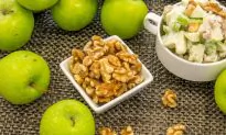 13 Healthy Reasons to Eat More Walnuts