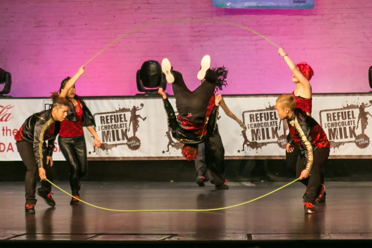Team Altavista from Japan, performs in the 23rd Double Dutch Holiday Classic tournament at the Apollo Theater in Harlem, New York City on Dec. 7, 2014. (Benjamin Chasteen/Epoch Times)