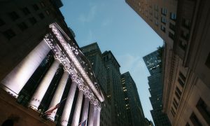 US Stocks Are Mostly Spared From a Global Sell-Off