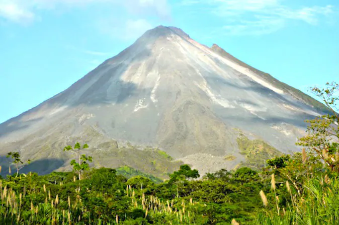 Arenal Volcano (Freya Renders, Holiday Homad)