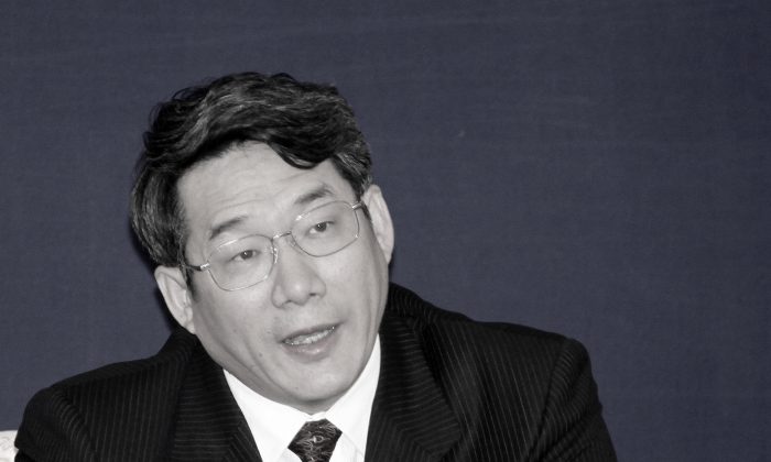 In this April 29, 2009 file photo, Liu Tienan, then the vice chairman of the National Development and Reform Commission, speaks during a press conference in Shanghai. ( AP Photo/Eugene Hoshiko, File)
