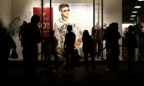 Teen Retailers Get the Cold Shoulder for Holidays
