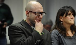 Remembering Sandy Hook, New Yorkers Call for Stricter Gun Laws