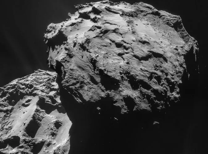 Images taken by Rosetta’s navigation camera on December 7 from a distance of 19.7 km from the centre of Comet 67P/Churyumov-Gerasimenko. (ESA)