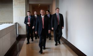 Obama Urges Senate to Pass $1.1 T Spending Bill, Speaks of 'Divided Government'