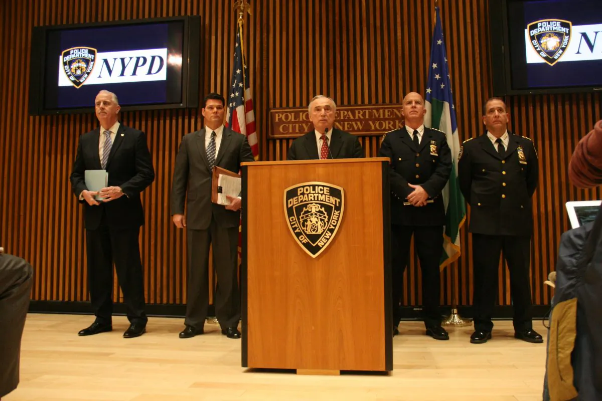 Police Commissioner Bill Bratton and several chiefs and deputy commissioners at One Police Plaza in Manhattan, N.Y., on Dec. 15, 2014. Police Commissioner Bill Bratton and several top officials held a press conference evening to comment on how the city police are dealing with the latest issues. (Shannon Liao/Epoch Times)