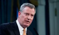 New York Mayor Calls for Support of Climate Action