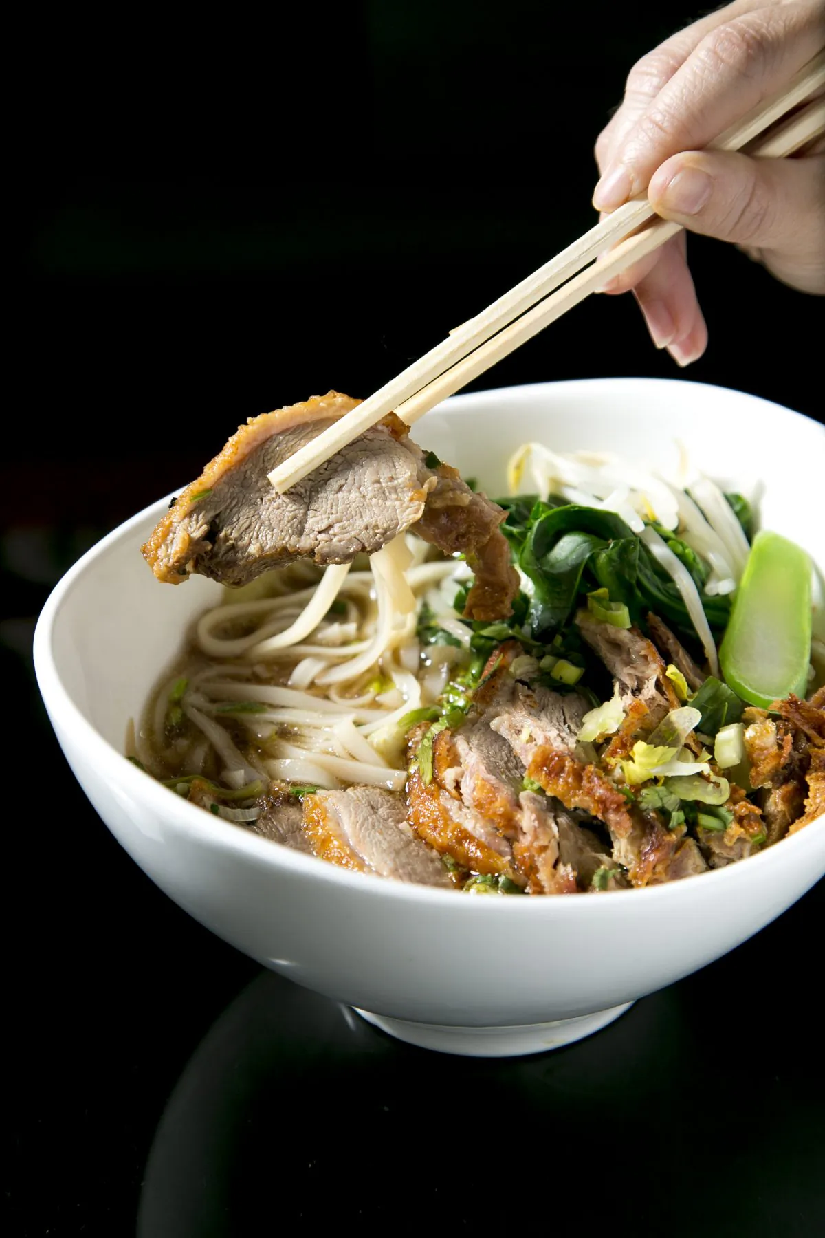 Duck Noodles. (Samira Bouaou/Epoch Times)