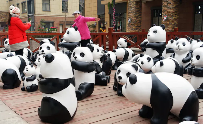 China Takeaway: Coolpad Smartphone Backdoor, Dangerous Christmas Toys, HK Baby Can’t Enter Macau
