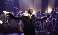 Theater Review: ‘Cafe Society Swing’
