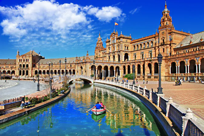 Plaza de Espana, Sevilla via Shutterstock*