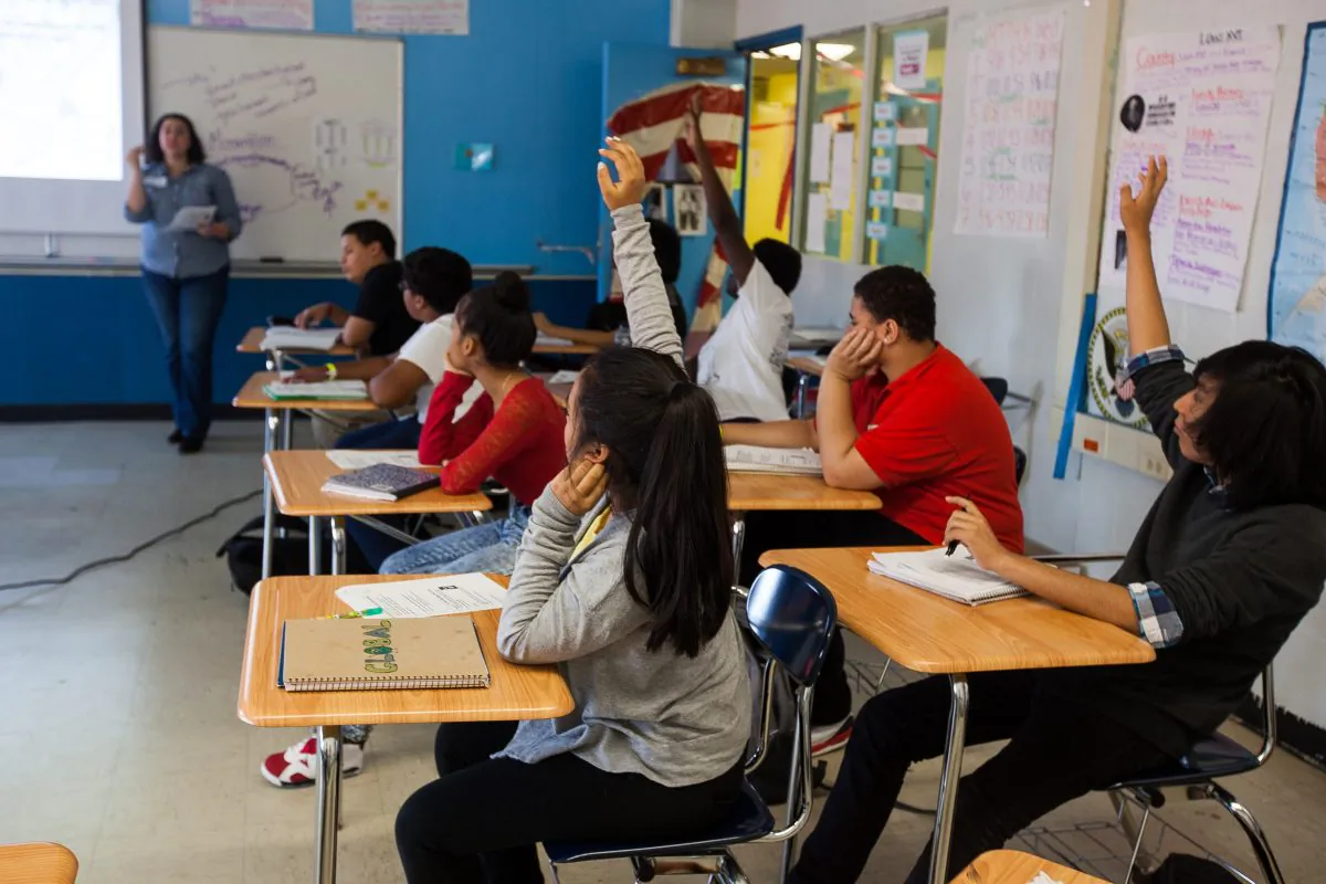 A classroom at the MESA Charter High School in Bushwick, Brooklyn, N.Y., on Oct. 28, 2014. With the New Year upon us, a host of changes in education is set to mark the lives of the city’s students, parents, and educators alike. (Petr Svab/Epoch Times)