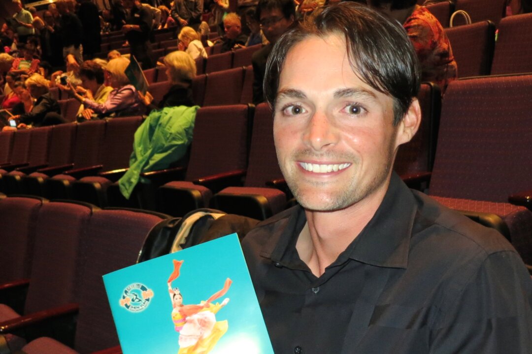 Mr. Enrique Casados attends Shen Yun Performing Arts at Sarasota's Van Wezel Performing Arts Hall, on Dec. 29, 2014. (Sally Sun/Epoch Times)