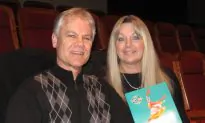 Shen Yun Depicts Universal Values, Says Founder of Online High School