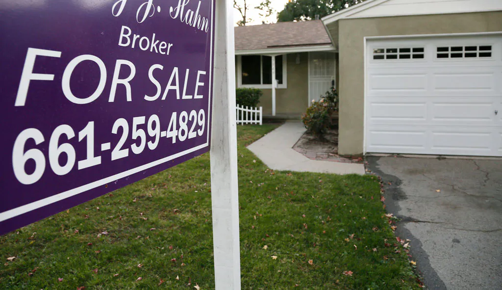 A file photo of a house for sale in Los Angeles. (Richard Vogel/The Associated Press)