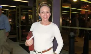Shen Yun’s Georgeous Costumes Impress Theatergoer