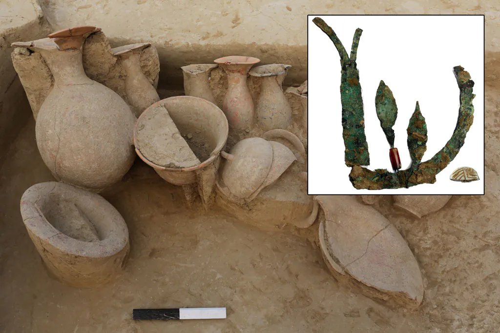Top right: The remnants of a 4,000-year-old copper crown found on a skull from the late Indus Valley civilization period found at village of Chandayan, in the northern Indian state of Uttar Pradesh. Background: Earthen pots found at a burial site from the late Indus Valley civilization period in the village of Chandayan, in the northern Indian state of Uttar Pradesh. (A.K. Pandey/Archaeological Survey of India)