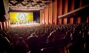 Shen Yun Begins Its Largest World Tour From Houston
