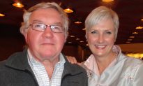 Magazine Editor and Wife Find Lessons in Shen Yun