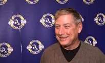 Shen Yun ‘A magnificent show,’ Says School Director