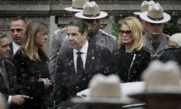 Gov. Cuomo Eulogizes Father as a Crusader, Poet, Friend
