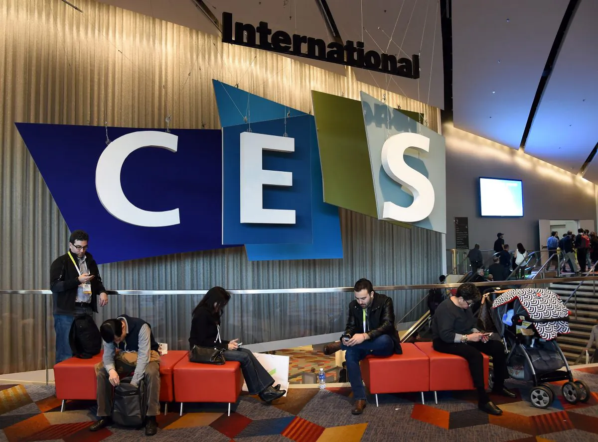 Attendees take a break at the 2015 International Consumer Electronics Show at the Sands Expo and Convention Center on Jan. 6, 2015 in Las Vegas.  (Ethan Miller/Getty Images)