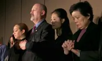 Foundation Raises Over $800,000 for Slain Police Officers’ Families