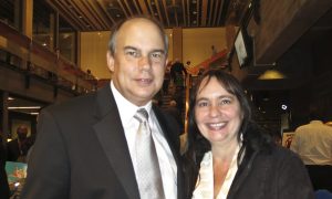 Laboratory Manager Loves Shen Yun’s Costumes, Storytelling