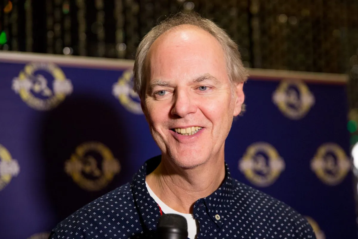 Master bow maker François Malo, who has been building bows for violins and cellos for some 30 years, enjoyed the classical Chinese dance and music production presented by New York-based Shen Yun Performing Arts at Place des Arts on Friday night, Jan. 9, 2015. (NTD Television)