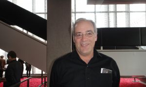 Aerospace Company VP Fired Up by Energy of Shen Yun