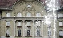 Switzerland Lets Swiss Franc Float, Causing 30 Percent Rise