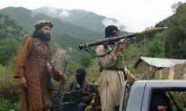Pakistan Tells US Envoys It Hopes to Revive Afghan Talks