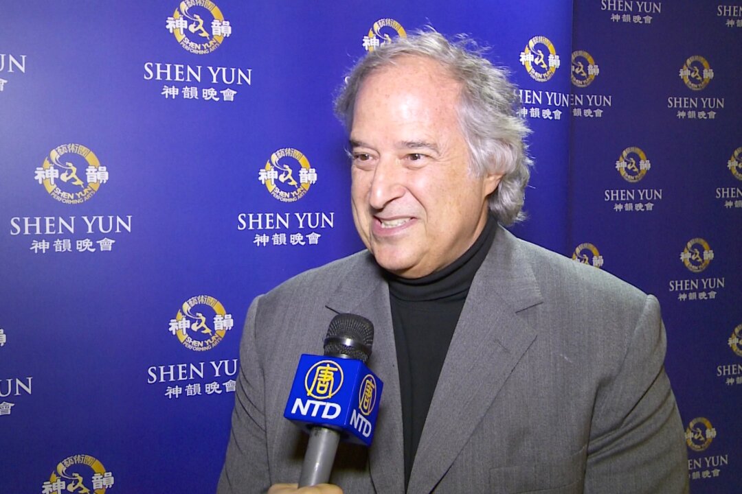 Stewart F. Lane attended the Jan. 18 Shen Yun Performing arts show at Lincoln Center’s David H. Koch Theater and was delighted by the experience. (Courtesy of NTD Television)