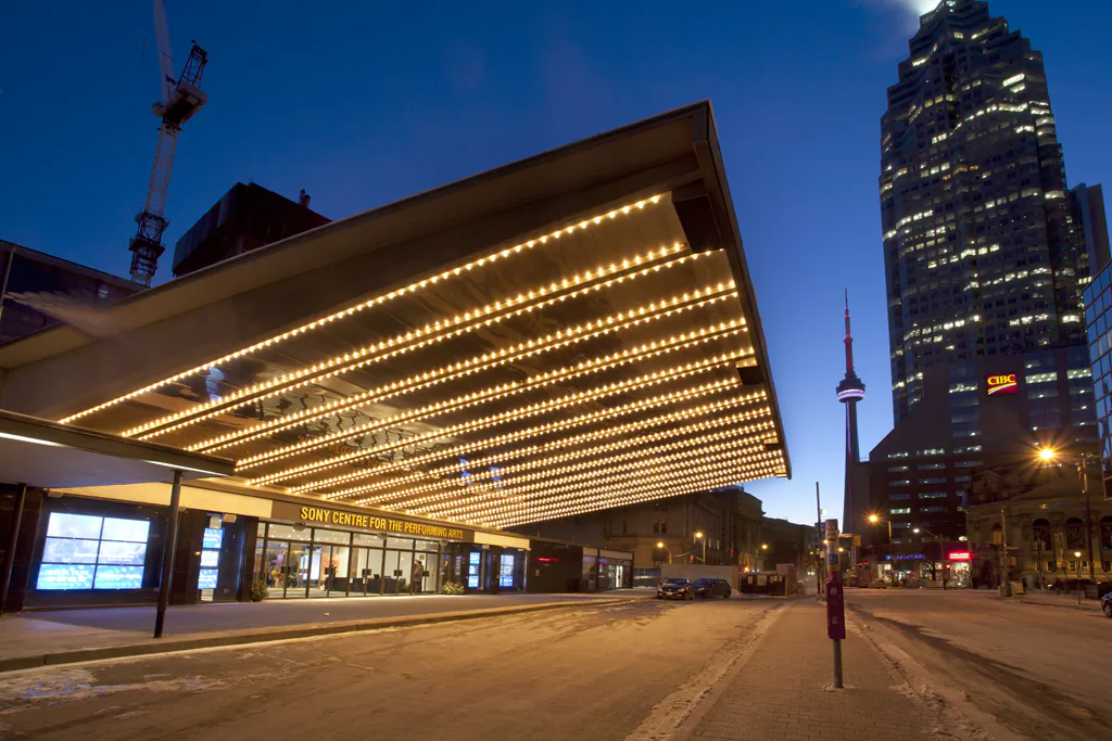 Sony Centre in Toronto (Evan Ning/Epoch Times)
