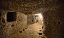 Who Built the Underground City of Derinkuyu?