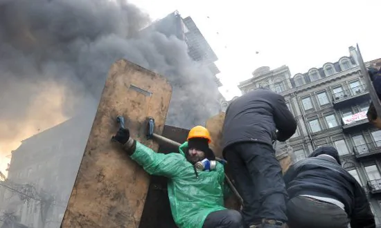 Ukraine Sliding Towards All-Out War Despite Mediation Efforts