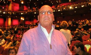 Wholesaler: Shen Yun, ‘We should all learn from this’