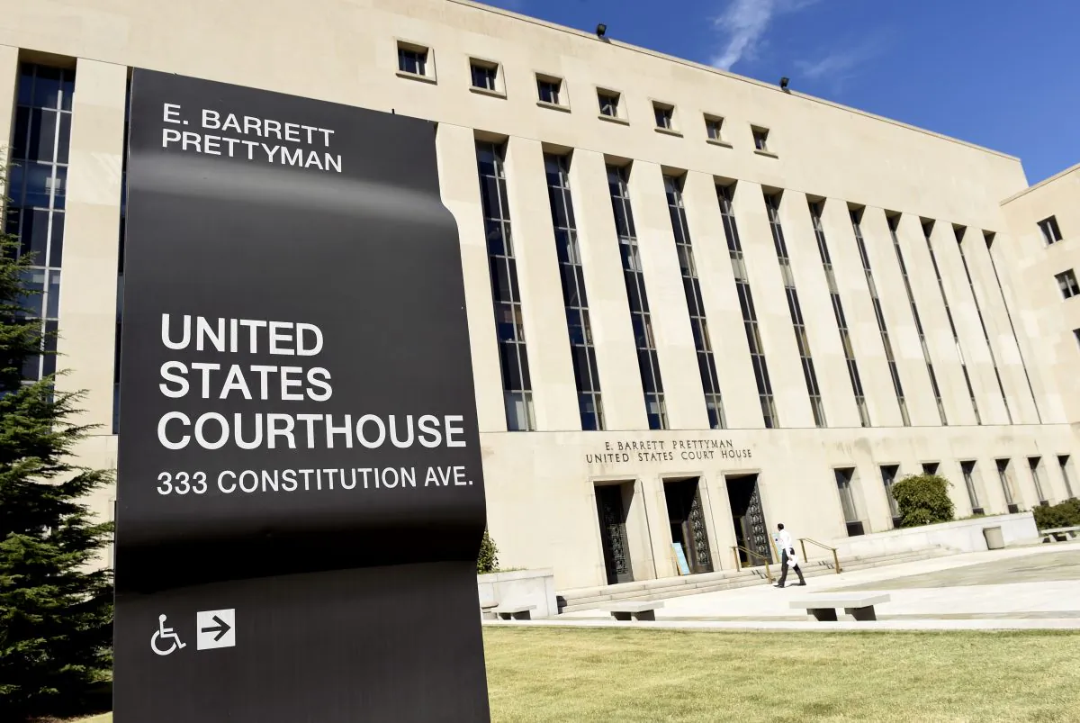 A view of the E. Barrett Prettyman U.S. Courthouse in Washington on Sept. 22, 2014. (AP Photo/Susan Walsh)