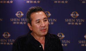 Celebrity Photographer Says Shen Yun a 'Magical History Tour'