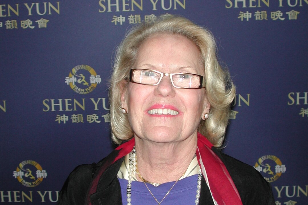Angel Kennedy, an educator, at the Jan. 28 Shen Yun performance in Northridge, Calif. (Alice Su/Epoch Times)