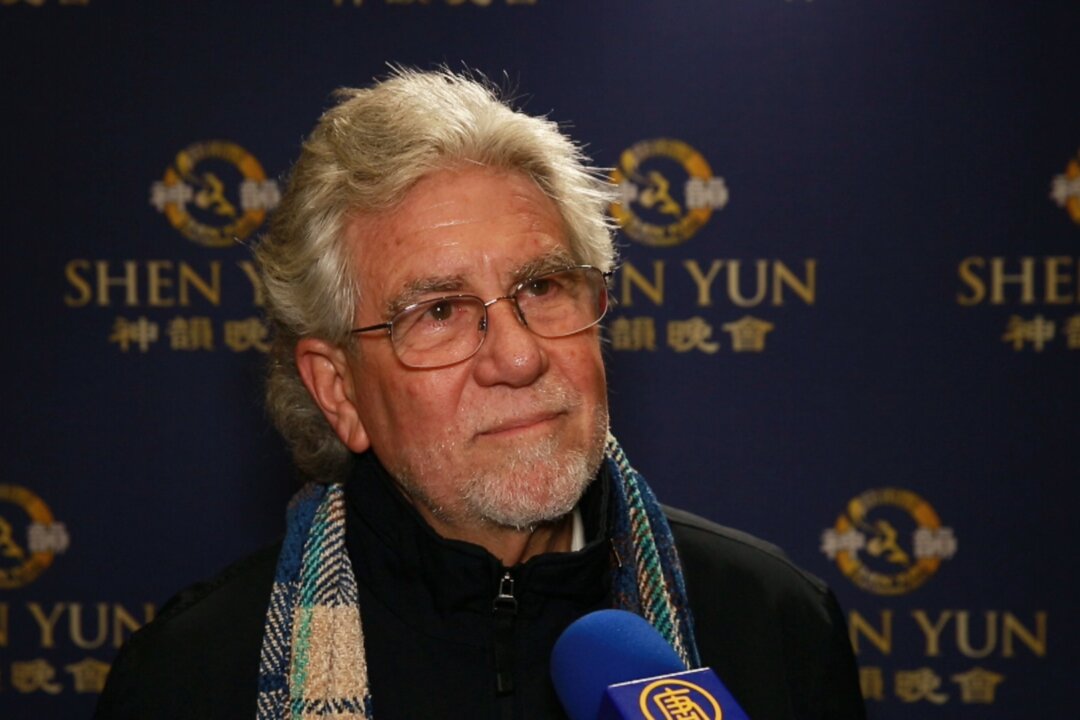 Alan Zovar, a physical therapist and product developer, attended Shen Yun Performing Arts for the second time at the The Fred Kavli Theatre in Thousand Oaks, Calif. on Feb. 4. (Marie-Paul Baixu/Epoch Times)