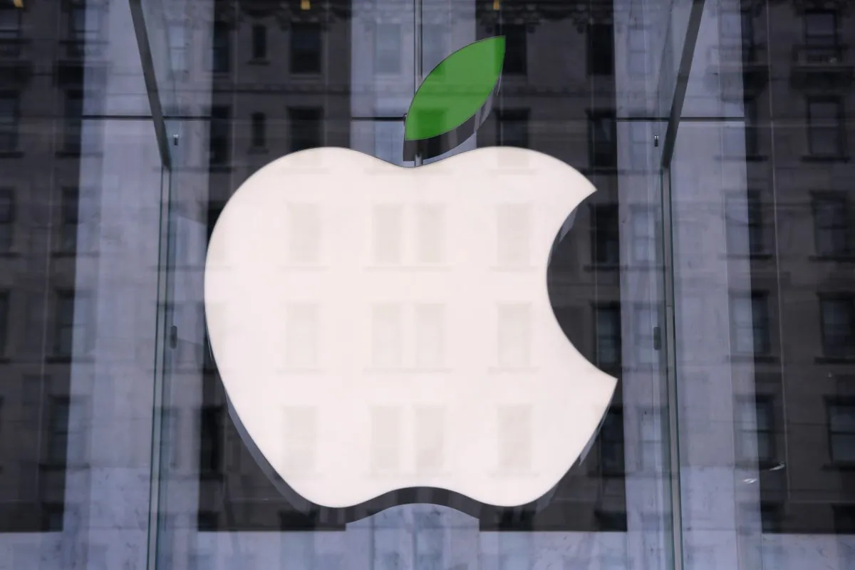 Apple’s global network control has helped it achieve bumper profits.(John Moore/Getty Images)
