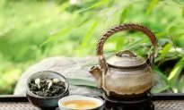 Can Drinking Green Tea Make Supplements Safer?