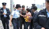 Confiscation of Falun Gong Banners Ruled Unconstitutional in Hong Kong