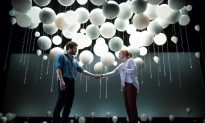 Theater Review: ‘Constellations’ Brings Out Stars Jake Gyllenhaal and Ruth Wilson
