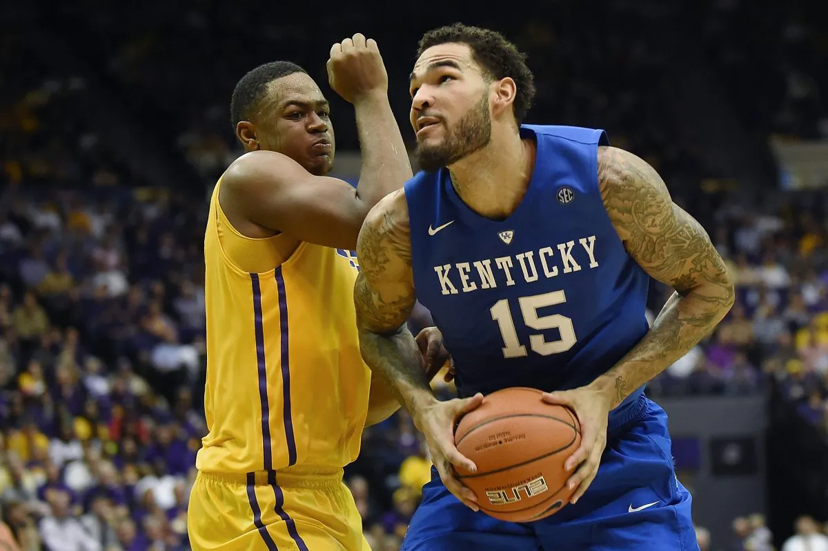 Willie Cauley-Stein #15 of the Kentucky Wildcats works against Jarell Martin #1 of the LSU Tigers during the second half of a game at the Pete Maravich Assembly Center on February 10, 2015 in Baton Rouge, Louisiana. (Stacy Revere/Getty Images)
