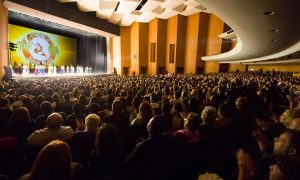Shen Yun Sells Out Four Consecutive Performances in Long Beach